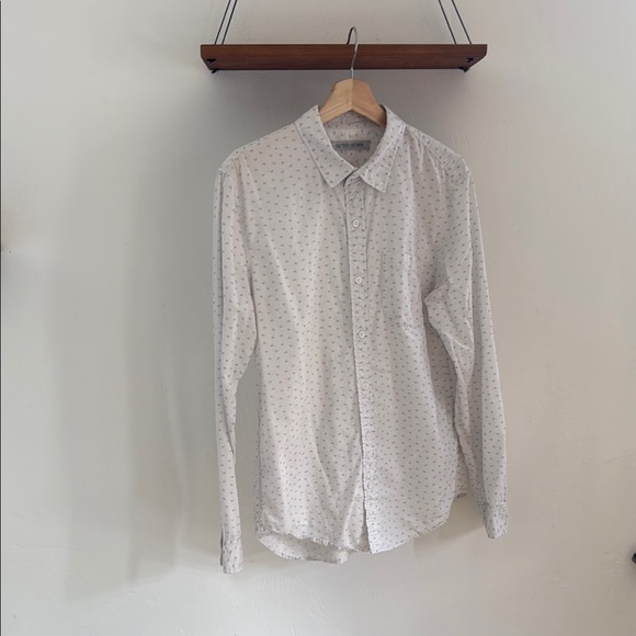 Outerknown S.E.A. Shirt with Shaka Pattern - Medium - Picture 1 of 7